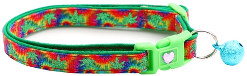 Marijuana Leaves Breakaway Cat Collar